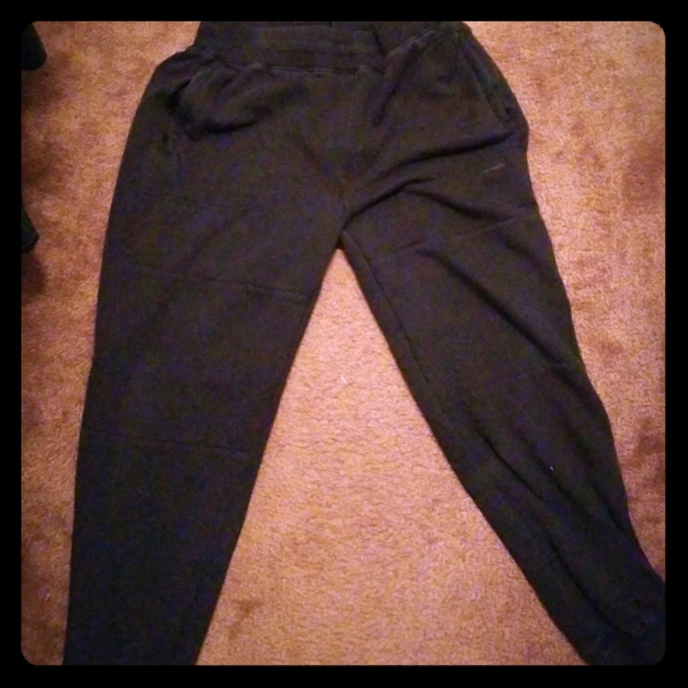 Undefeated Joggers